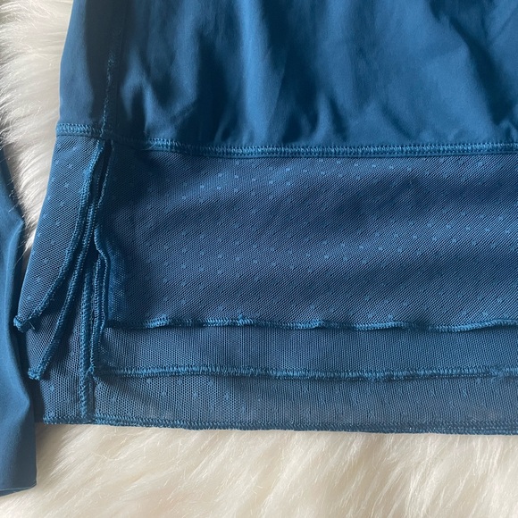 Lululemon Athletica Teal Long Sleeve Top - Picture 7 of 10